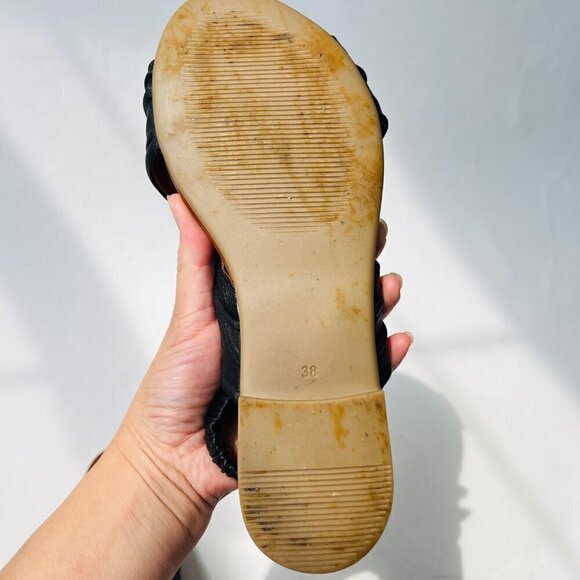 Anesha Violet cross straps soft leather sandals , Black, Size 38 - Picture 5 of 7